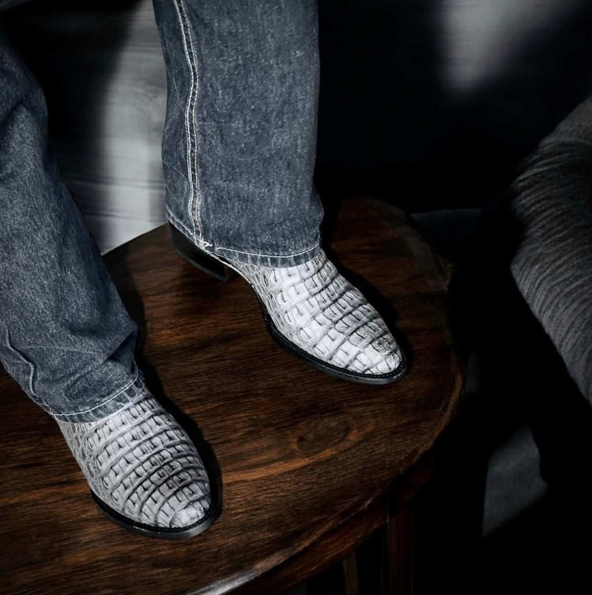 Bota Patrón  - Cocodrilo Gris