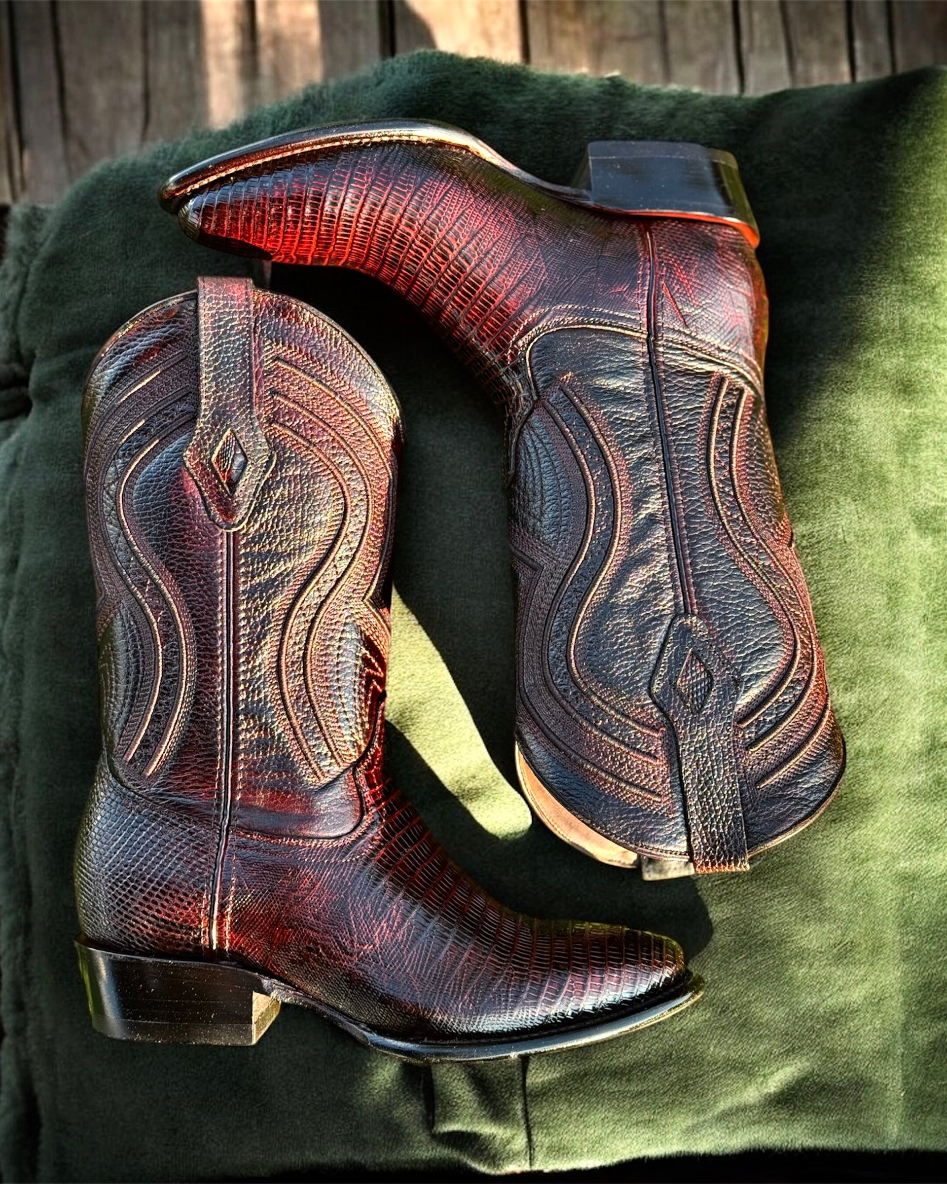 Bota Pura sangre - Lizzard Black Cherry